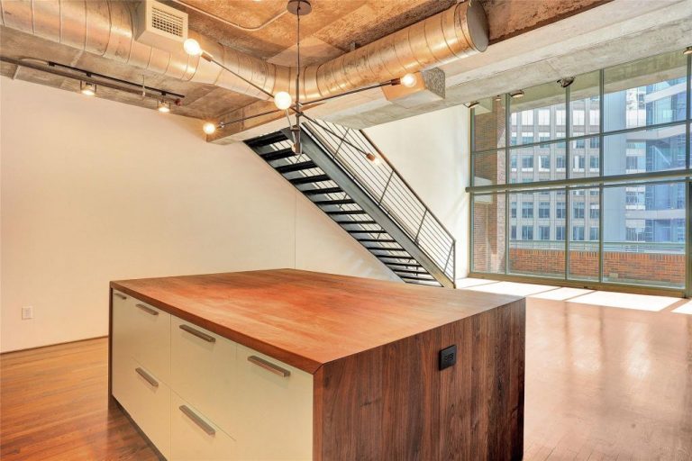 SkyHigh Luxury Loft For Sale at 1999 McKinney Avenue Dallas TX Lofts